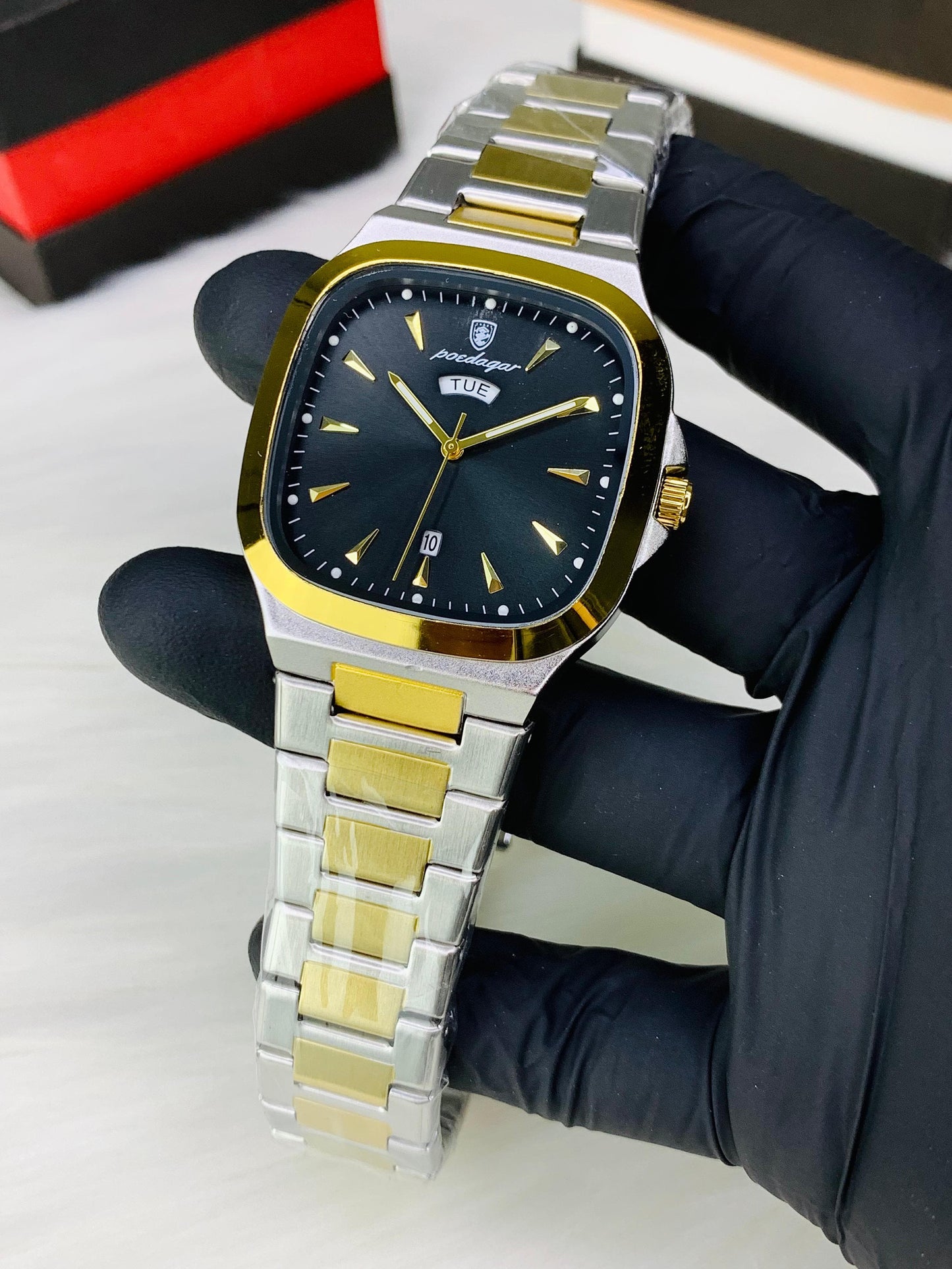 The Poedagar Regal Two-Tone watch