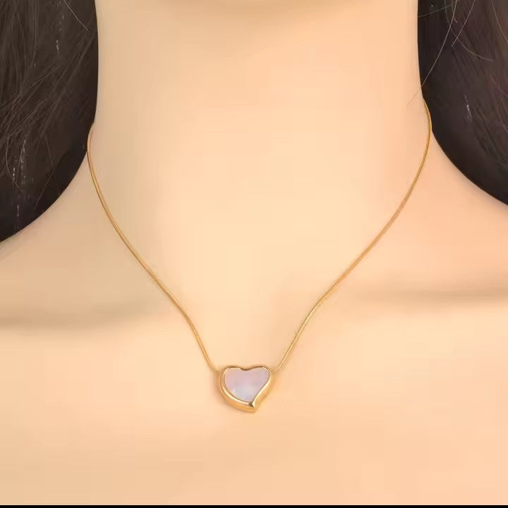 Radiant Heart Mother-of-Pearl Necklace